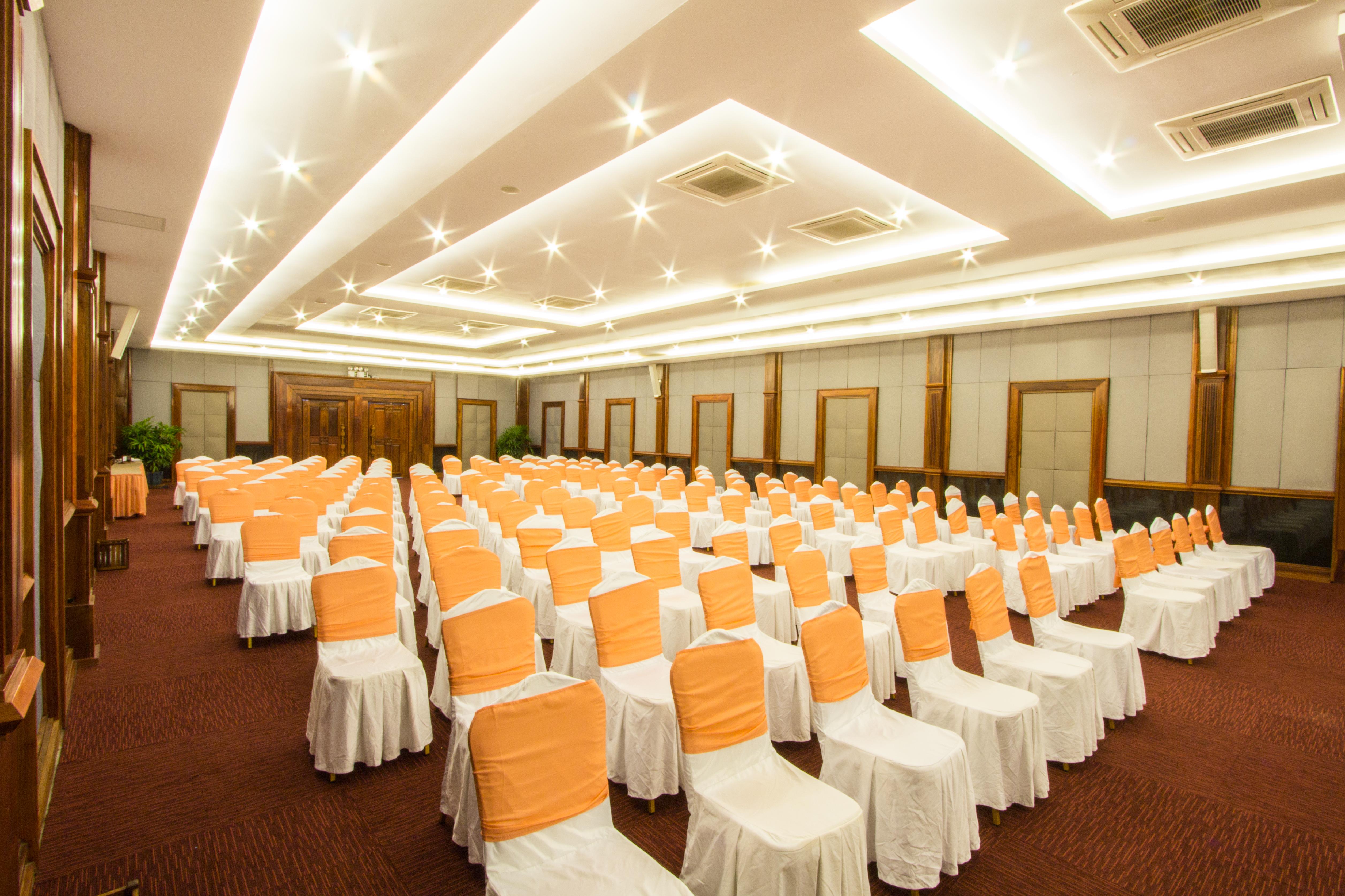 Royal Empire Hotel Siem Reap Exterior foto