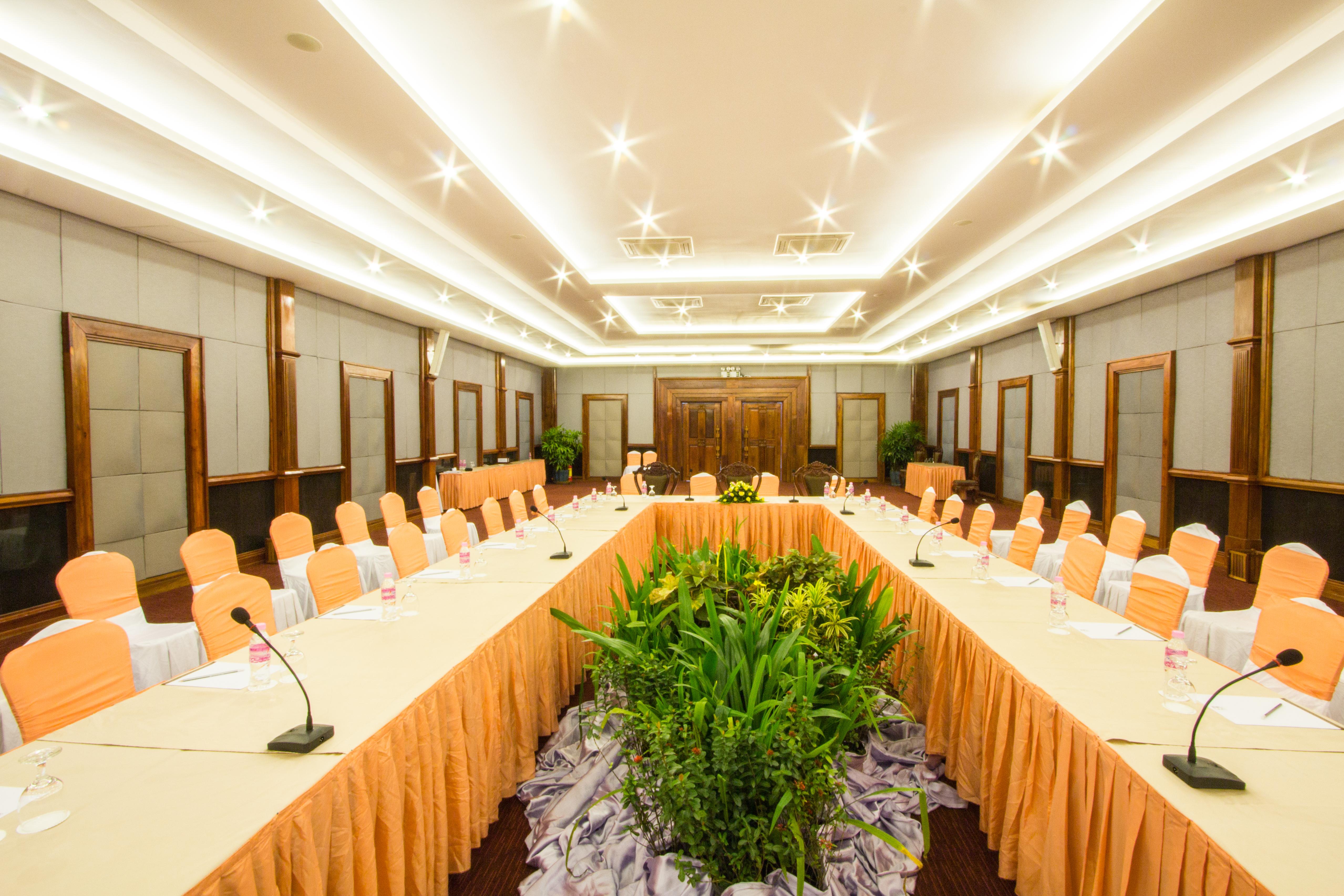 Royal Empire Hotel Siem Reap Exterior foto